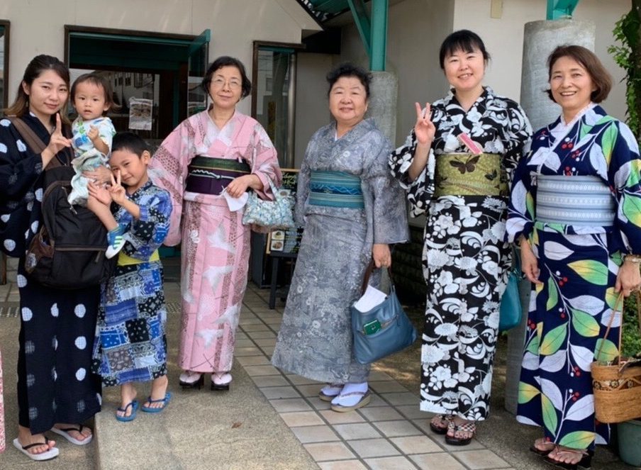 夏の風物詩‼︎浴衣の着付けに挑戦 | ふじのみやハハラッチ